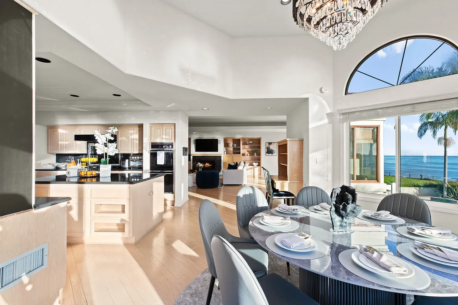 The Sakina House setting on the Palos Verdes coast